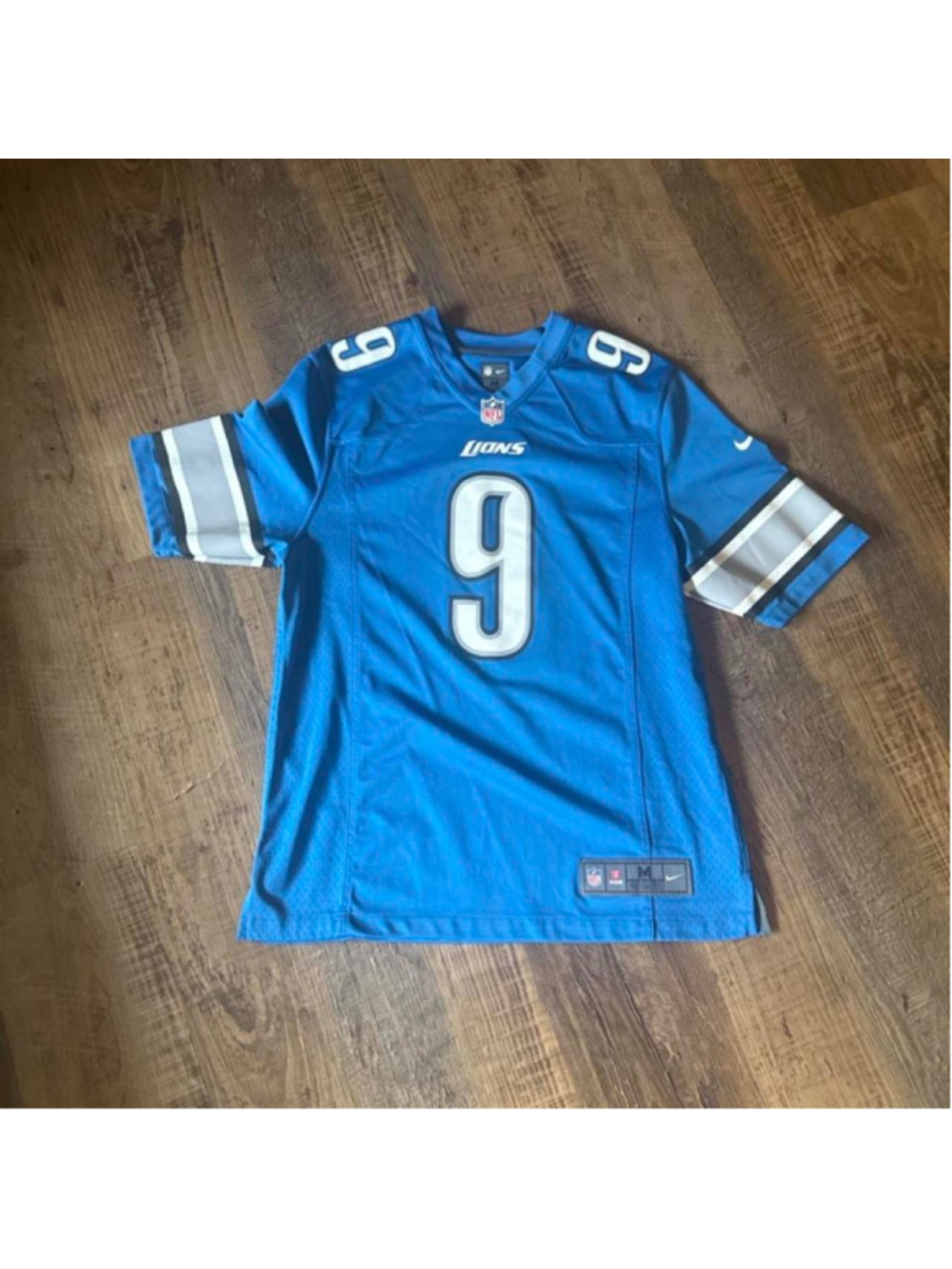 EUC worn once. Nike Detroit Lions NFL Jersey